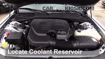 2015 Dodge Challenger SXT Plus 3.6L V6 FlexFuel Refrigerante (anticongelante) Controlar nivel de líquido